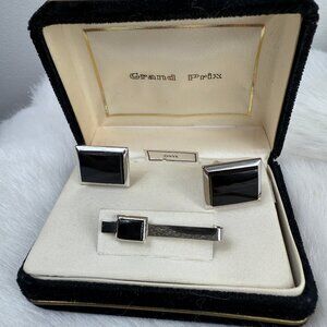 Vintage IN BOX Swank Grand Prix Black Onyx Silver Tone Cufflink & Tie Bar Set